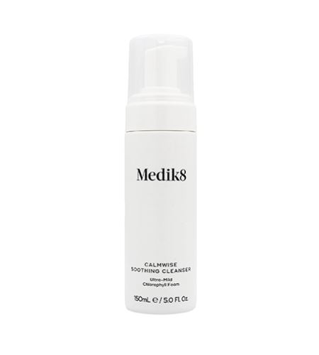 Medik8 Calmwise Soothing Cleanser ултра нежна почистваща пяна за чувствителна кожа 150 мл