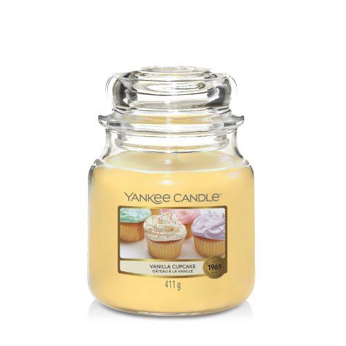 Yankee Candle Vanilla Cupcake ароматна свещ 411 гр