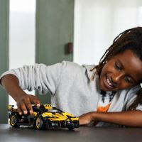 LEGO® Tech 42151 Болид Bugatti (2)