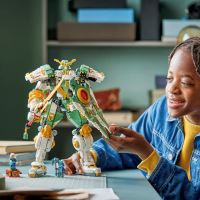 LEGO® NINJAGO® 71860 15-та годишнина: Роботът-титан на Лойд (1)
