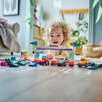 LEGO® DUPLO® 10445 Отбор състезателни коли F1® и шофьори (1)
