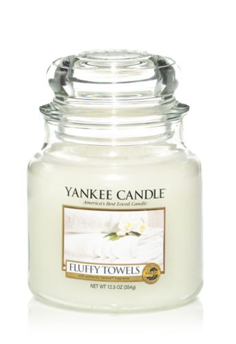 Yankee Candle Fluffy Towels ароматна свещ 411 гр